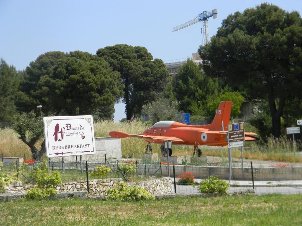 Dimora Del Falconiere B&B Gioia Del Colle Esterno foto